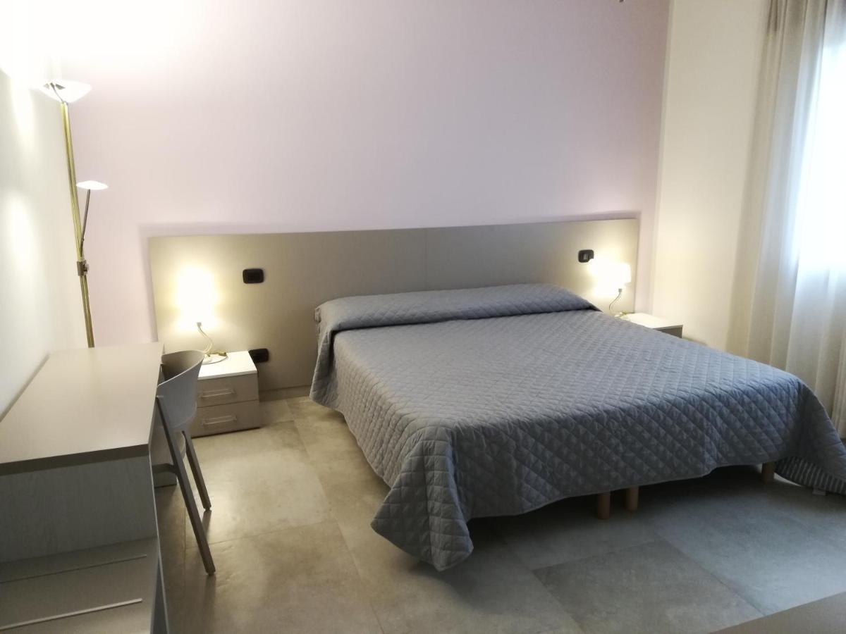 Borgo Baru Hotel Sant'Andra Bagian luar foto
